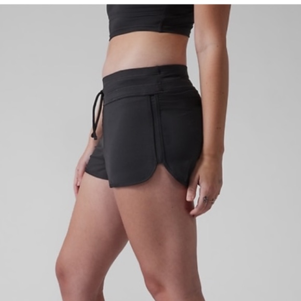 Athleta swim shorts black size small